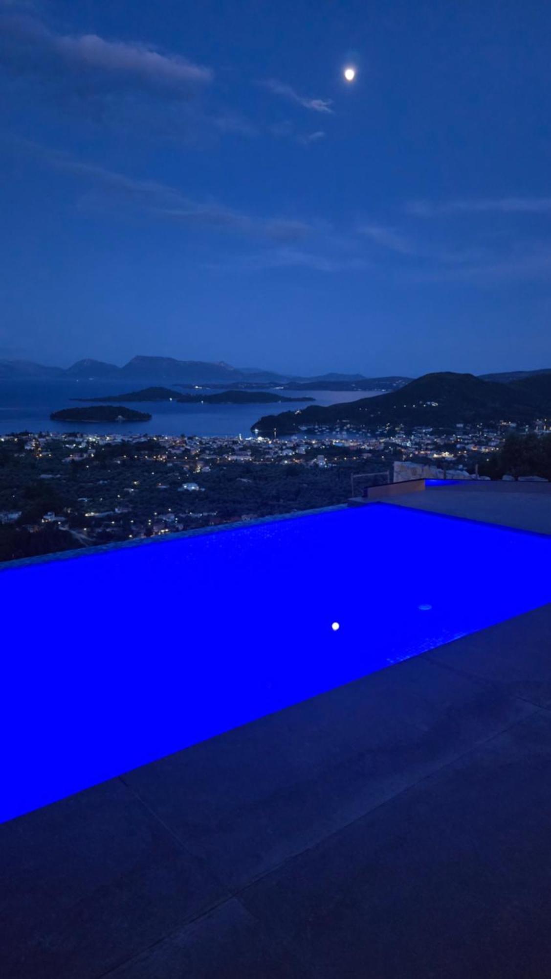 Desun Suites Kolonion Exteriér fotografie
