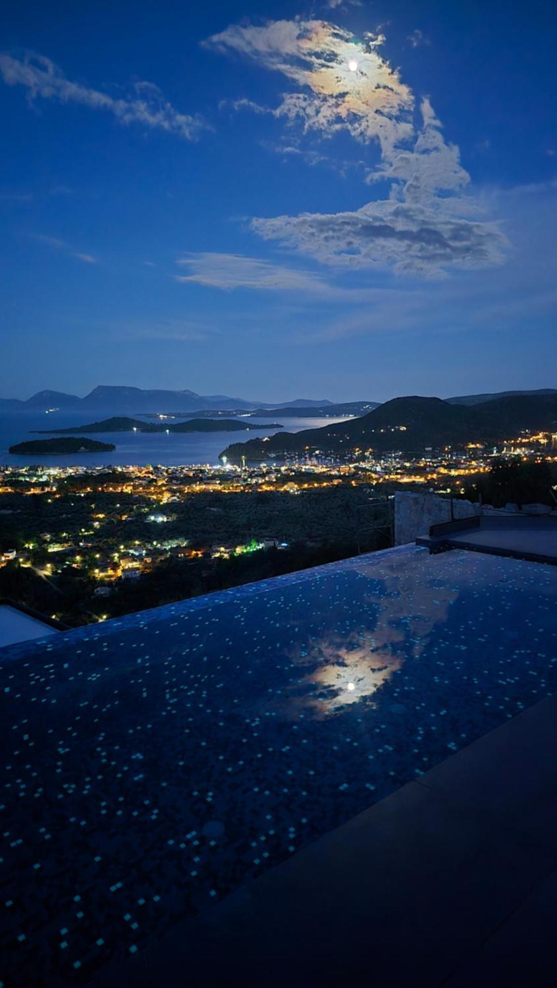 Desun Suites Kolonion Exteriér fotografie